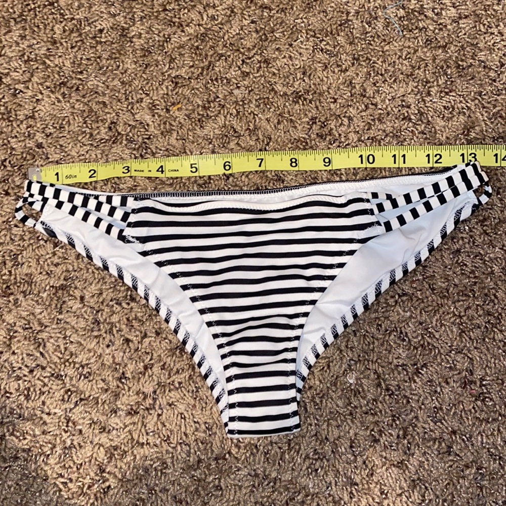 Victoria’s Secret swimming suit bottoms
